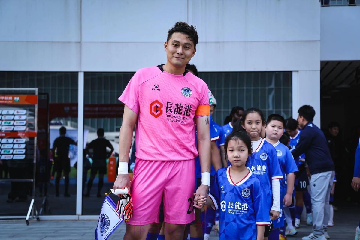 五甲联赛南一区球队巡礼:龙港新世纪足球俱乐部 五甲联赛南一区球队巡礼:龙港新世纪足球俱乐部